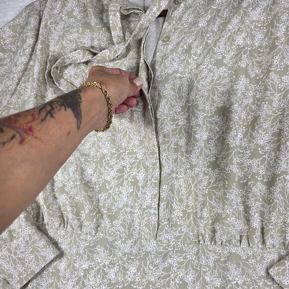H&M Green White Ditsy Floral Long Sleeve V Neck Shift A Line Dress Size XXL - Picture 9 of 14